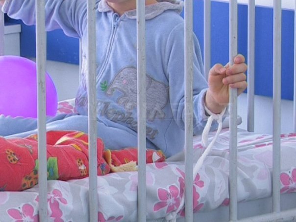 Imaginea articolului Ancheta de la Spitalul Judeţean Buzău în cazul copiilor legaţi de paturi a fost extinsă