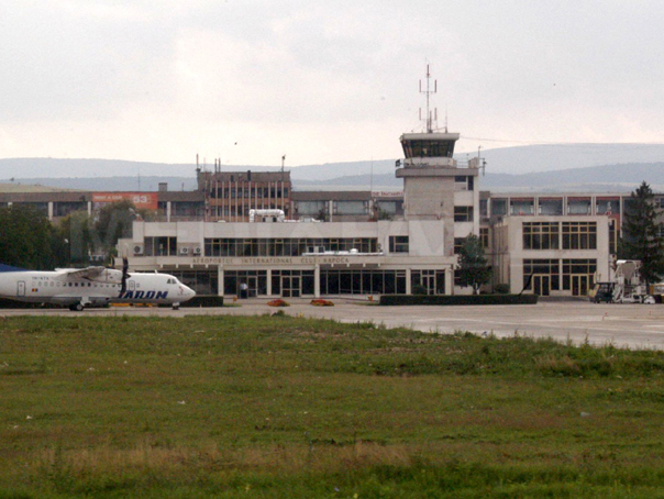 Imaginea articolului Senator de Mureş: În centrul ţării sunt trei aeroporturi, se risipesc bani pentru a le ţine în viaţă