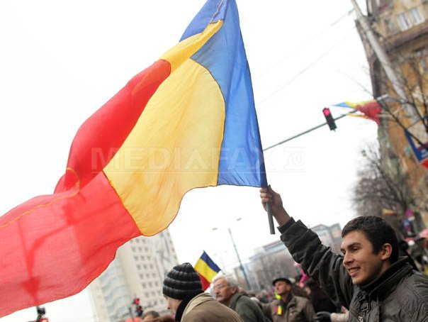 Imaginea articolului Prefectul de Alba: Vreau ca drapelul românesc să fie arborat pe toate instituţiile publice din judeţ