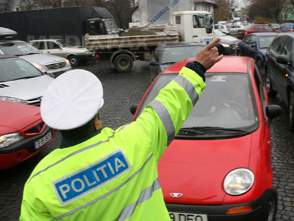 Imaginea articolului Poliţia Rutieră: Nu am fost solicitaţi la locul accidentului în care a fost implicat Traian Băsescu