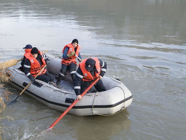 Imaginea articolului Cazul omului de afaceri ucis la Arad: Cadavrul victimei, căutat cu un sonar în râul Mureş