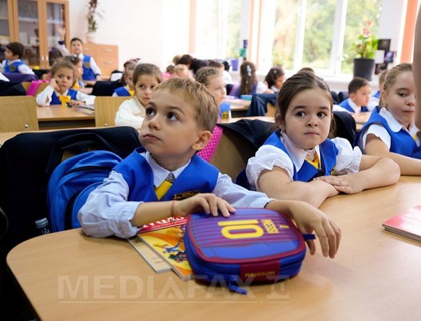 Imaginea articolului Studiu UNICEF: Jumătate dintre şcoli susţin că veniturile de care dispun sunt insuficiente