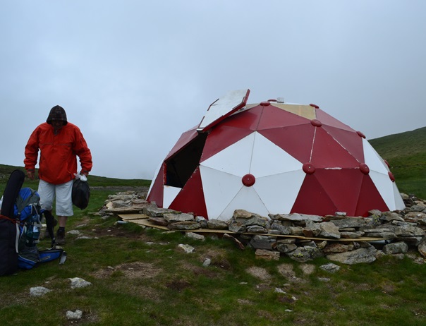 Imaginea articolului REPORTAJ: Adăpost modular destinat salvării persoanelor în pericol pe munte, conceput de cercetători - FOTO