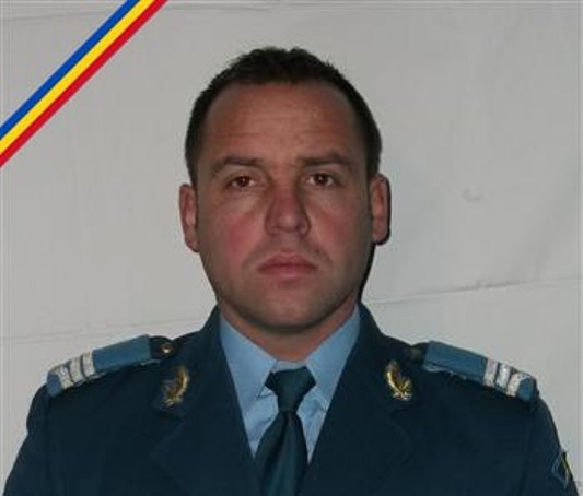 Imaginea articolului Cluj: Vasile Gădălean a scăpat din misiuni în Irak şi Afganistan, dar a murit în accidentul din Sibiu
