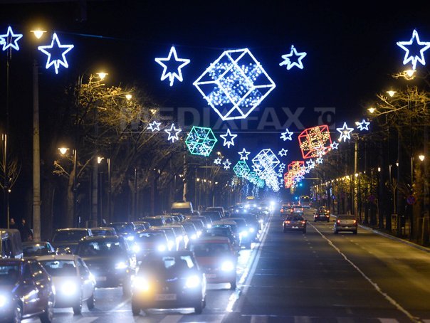 Imaginea articolului Aproape trei milioane de beculeţe pentru sărbătorile de iarnă vor fi aprinse astăzi în Bucureşti