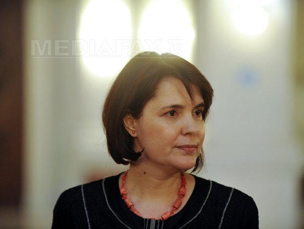 Imaginea articolului Simona Maya Teodoroiu, propusă de PSD, a fost aleasă judecător la Curtea Constituţională. Cine este noul judecător CC