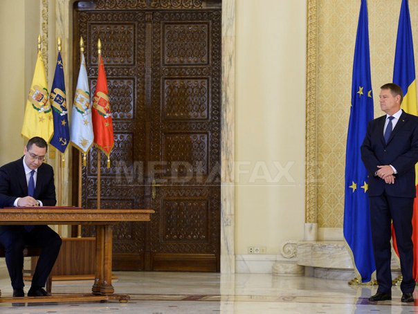 Imaginea articolului Ponta: Preşedintele şi prim-ministrul au salarii mai mici decât cel al unei secretare de companie