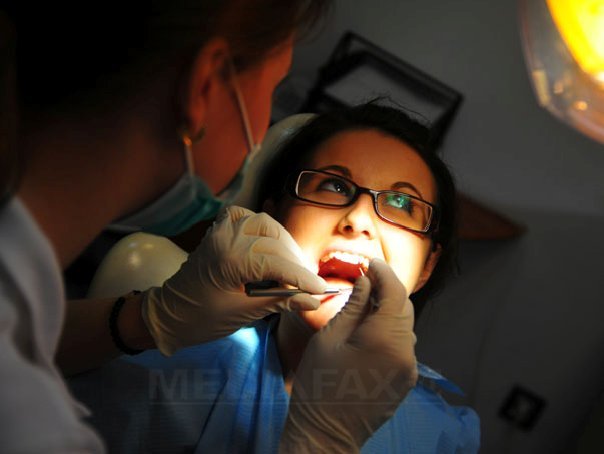 Imaginea articolului Turismul medical: Românii tratează în străinătate afecţiuni grave, străinii vin în România la dentist şi plastician