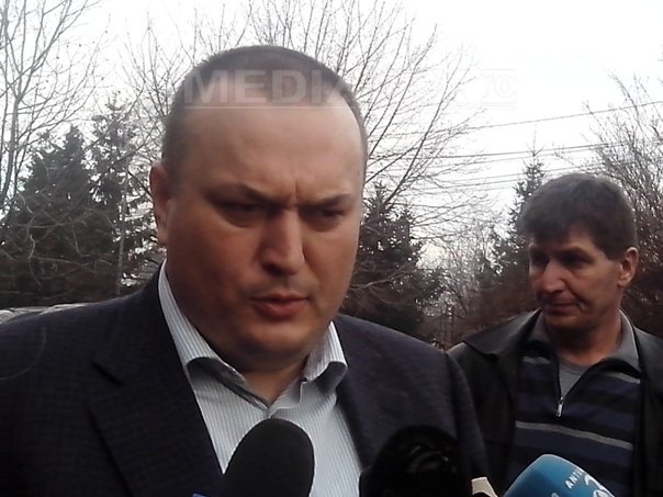 Imaginea articolului Fostul primar din Ploieşti Iulian Bădescu, adus la DNA pentru a fi confruntat cu denunţătorul său, Dan Capră. Confruntarea nu a mai avut, însă, loc