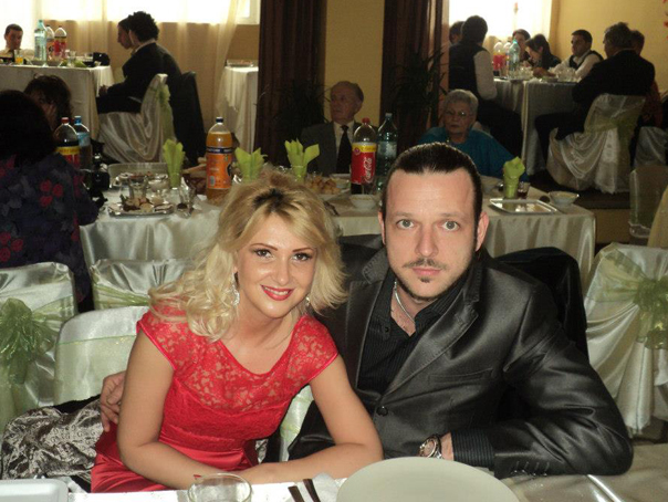 Imaginea articolului Soţul unei cunoscute prezentatoare tv din Arad, bătut crunt de un angajat în 5 martie, a murit