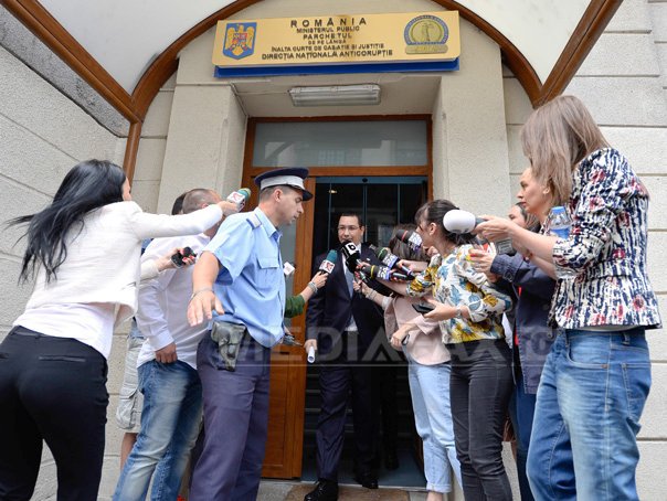 Imaginea articolului DNA cere Camerei Deputaţilor avizul pentru urmărirea penală a lui Ponta pentru conflict de interese