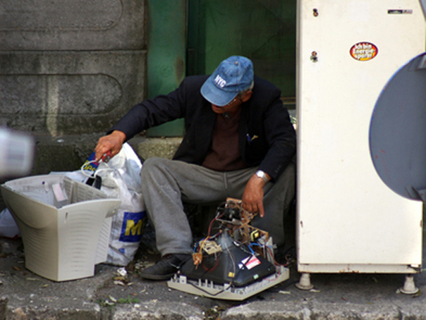 Imaginea articolului STUDIU: România este printre ultimele ţări din Europa la reciclarea deşeurilor electronice