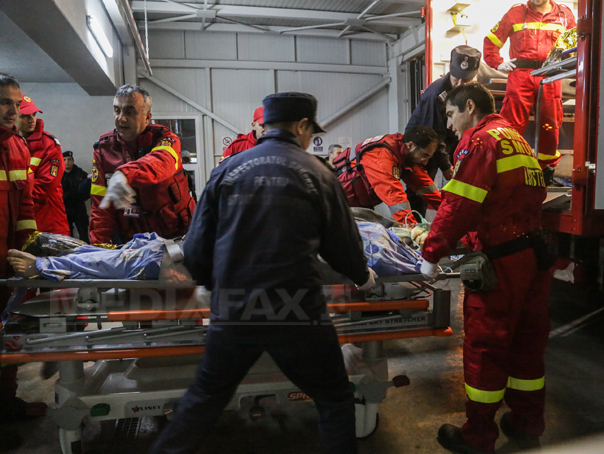 Imaginea articolului INCENDIUL din Colectiv - Medic: Zece dintre răniţii de la Spitalul de Arşi, în stare gravă. Prognosticul, foarte rezervat / Şase dintre pacienţii de la Universitar, în stare foarte gravă