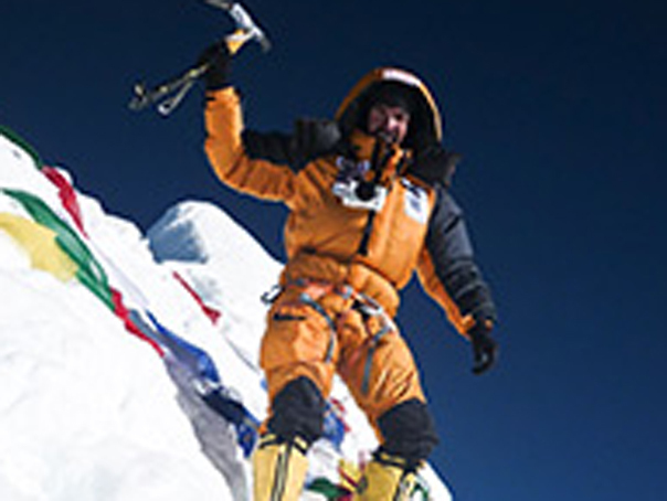 Imaginea articolului Alexandru Găvan, Cătălin Creţu şi Teofil Vlad au primit titlul de ambasador onorific al alpinismului