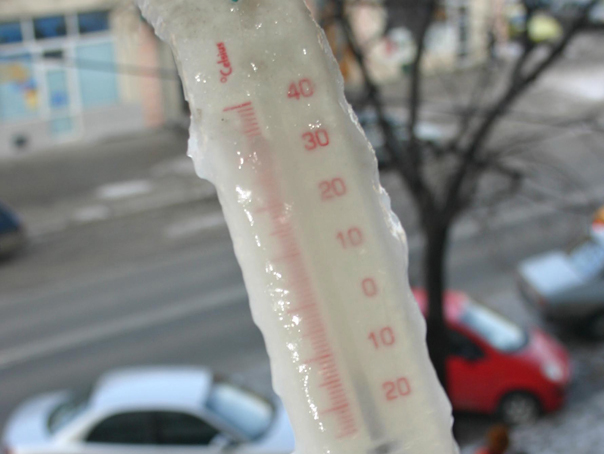 Imaginea articolului Cele mai scăzute temperaturi ale acestei ierni: MINUS 18 grade la Miercurea Ciuc, Topliţa şi Petroşani