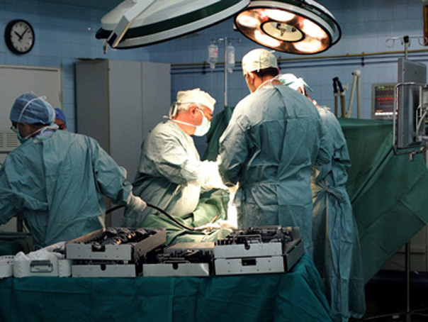 Imaginea articolului Operaţiile complicate, amânate la Spitalul „Marius Nasta” din cauza dezinfectanţilor