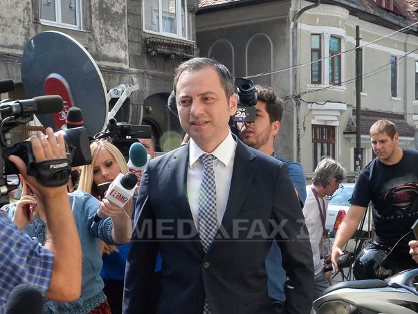 Imaginea articolului Deputatul liberal Dan Motreanu este audiat la DNA ca martor în dosarul lui Bogdan Olteanu - VIDEO