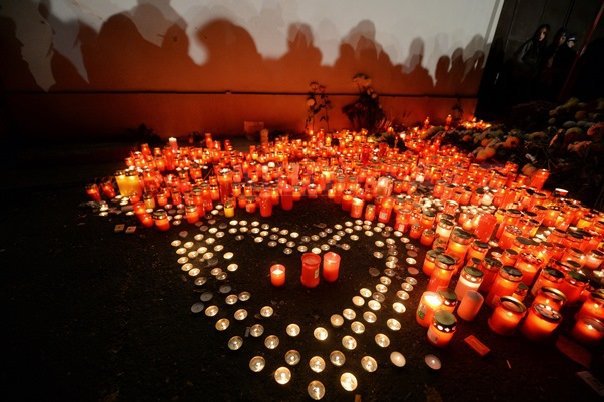 Imaginea articolului #COLECTIV Un an de la tragedie. Justiţia nu a găsit încă vinovaţii