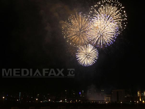 Imaginea articolului VIDEO Mii de persoane au sărbătorit Revelionul în Piaţa Unirii din Cluj şi în Piaţa Sfatului din Braşov
