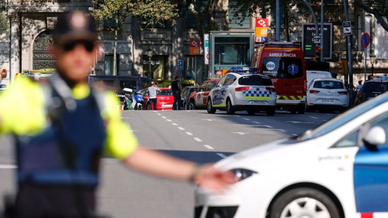 Imaginea articolului UPDATE: Bilanţul românilor răniţi în atentatul din Barcelona a crescut la patru/ Consul: Doar unul se află momentan spitalizat