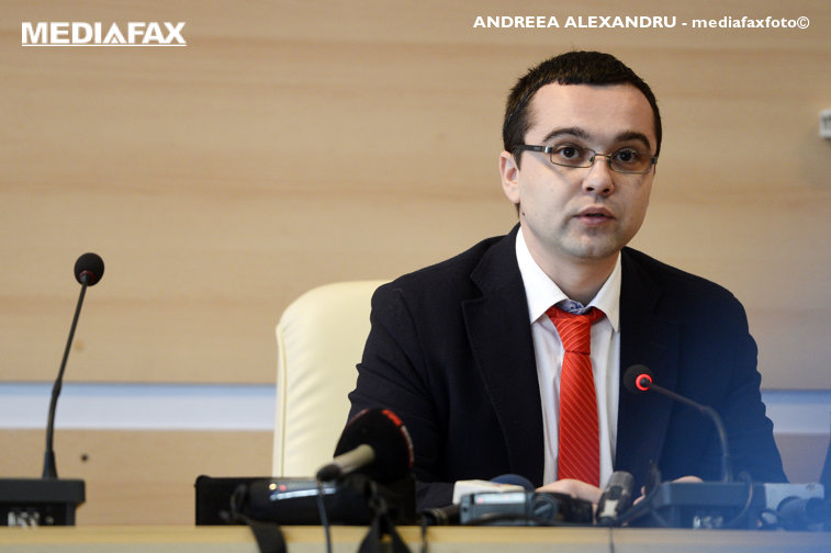 Imaginea articolului Ministrul Petrea anunţă noi modificări la Legea ONG-urilor: proiectul lui Nicolae şi Pleşoianu e restrictiv