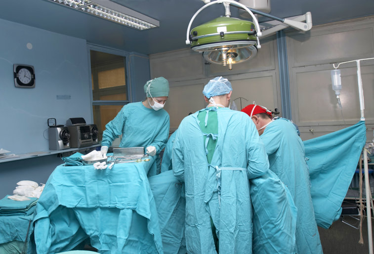 Imaginea articolului Premieră în România. Primul transplant pulmonar a avut loc într-un spital din Capitală. UPDATE Operaţia a durat 7 ore. Informaţii despre starea pacientului