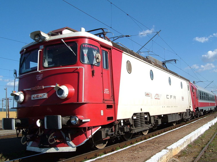 Imaginea articolului Verificări la Bârlad, după ce un tren nu a oprit în staţie