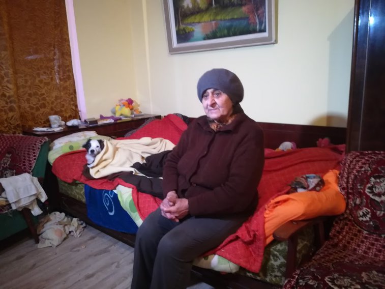 Imaginea articolului SONDAJ: Un sfert din români suferă de frig în casă şi nu au spaţiu locativ suficient