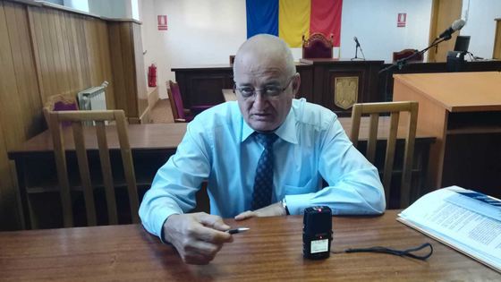 Imaginea articolului EXCLUSIV. Judecătorul Constantin Udrea face acuzaţii fără precedent privind protocoalele: E crimă organizată. SRI acum nu mai are stăpân şi acţionează cum vrea | AUDIO