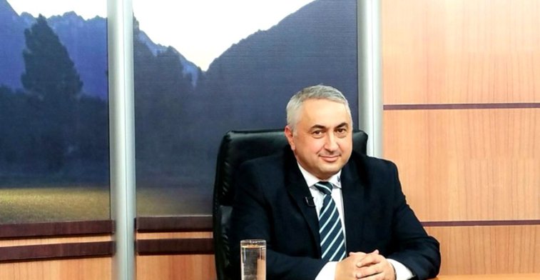 Imaginea articolului Valentin Popa, fostul ministru demisionar de la MEN: Ideea subiectelor grilă îmi aparţine. Elevii nu au voie să fie afectaţi