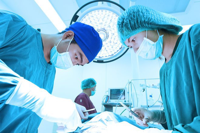 Imaginea articolului Ministrul Sănătăţii anunţă că spitalele judeţene care au secţie de anestezie şi terapie intensivă vor preleva organe/ Când va începe construcţia spitalelor regionale