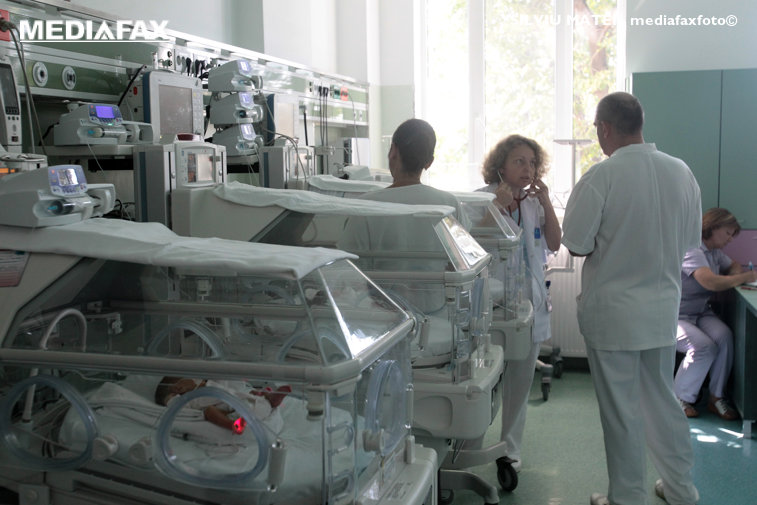 Imaginea articolului Ministerul Sănătăţii: Zeci de angajaţi ai Maternităţii Giuleşti au fost depistaţi cu stafilococ