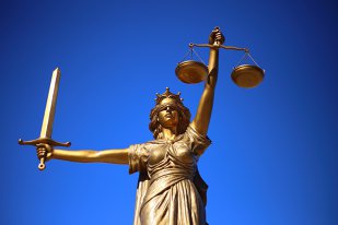 cash virgin suspension RETROSPECTIVĂ 2018: Modificările aduse legilor justiţiei şi codurilor  penale, motive de îngrijorare în legătură cu statul