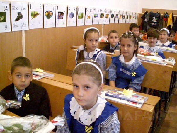Imaginea articolului Ministerul Educaţiei retrage proiectul privind învăţământul primar