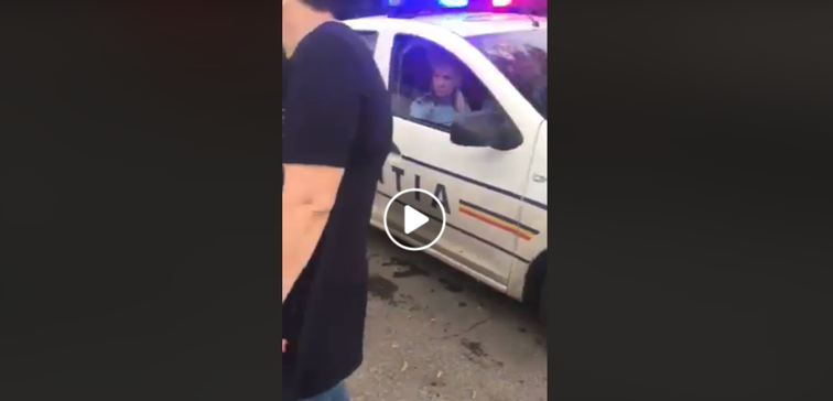 Imaginea articolului Imagini şocante la Galaţi: doi poliţişti asistă pasiv şi nu coboară din maşină pentru a ajuta o fată plină de sânge/ UPDATE: Reacţia ministrului interimar de la Interne: Inadmisibil! | VIDEO