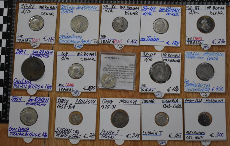 Imaginea articolului Doi indivizi sunt cercetaţi penal după ce au scos la vânzare pe internet 500 de monede antice şi medievale

