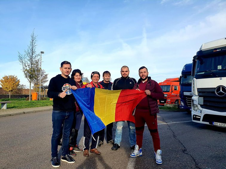 Imaginea articolului Gestul unui român din Germania pentru şoferii de TIR, cu ocazia alegerilor prezidenţiale: „M-a emoţionat maxim” - FOTO, VIDEO
