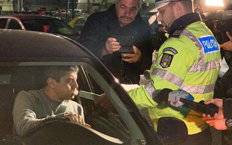Imaginea articolului Poliţia Capitalei verifică taximetriştii şi şoferii care folosesc aplicaţiile de ridesharing