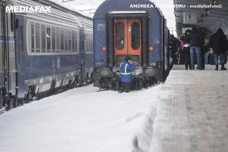 Imaginea articolului Din cauza condiţiilor meteo sunt anulate 8 trenuri regio