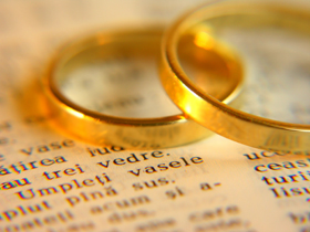 Imaginea articolului Românii se căsătoresc mai târziu şi divorţează mai greu decât în urmă cu 30 de ani. Recordul negativ a fost înregistrat în 2011
