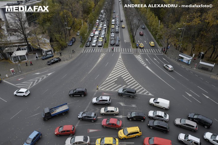Imaginea articolului Singura modalitate prin care România ar putea scăpa de maşinile poluante în următorii 11 ani