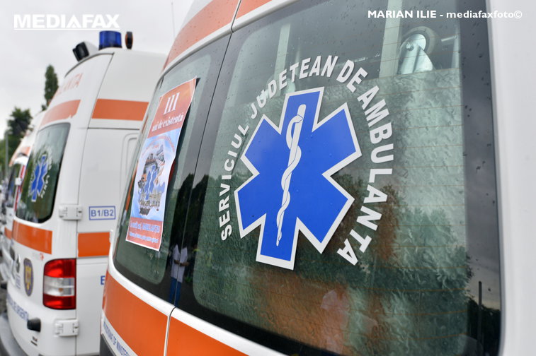 Imaginea articolului Un copil de 12 ani a fost transportat la spital după ce a căzut peste balustradă, la o şcoală din Braşov