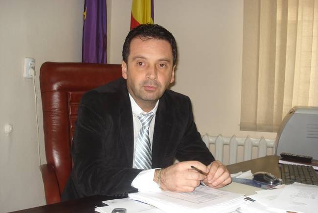 Imaginea articolului Demisie din conducerea DSP Arad, judeţ declarat focar COVID-19. Constantin Cătană:  „E o campanie împotriva mea”