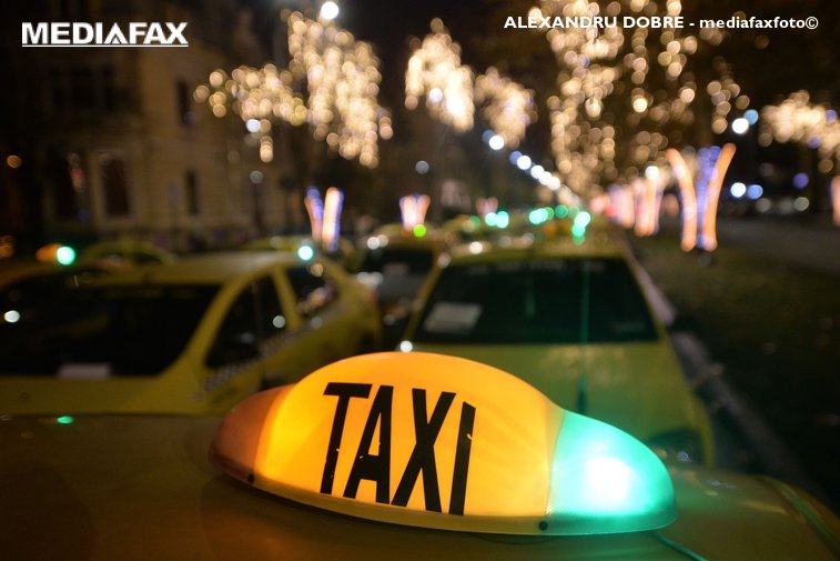 Imaginea articolului Curse de taxi gratuite pentru medicii din Bucureşti şi Cluj