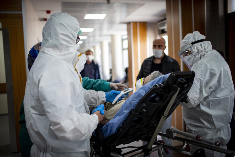 Imaginea articolului Criză la Craiova. În secţia ATI a Spitalului de Boli Infecţioase nu mai este niciun loc liber