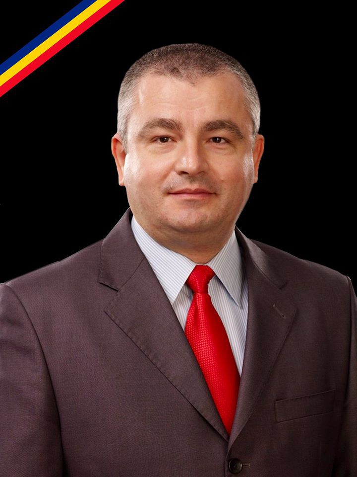 Imaginea articolului Dan Tătaru, fost secretar de stat în MapN şi senator, a murit din cauza COVID-19. Avea 51 de ani
