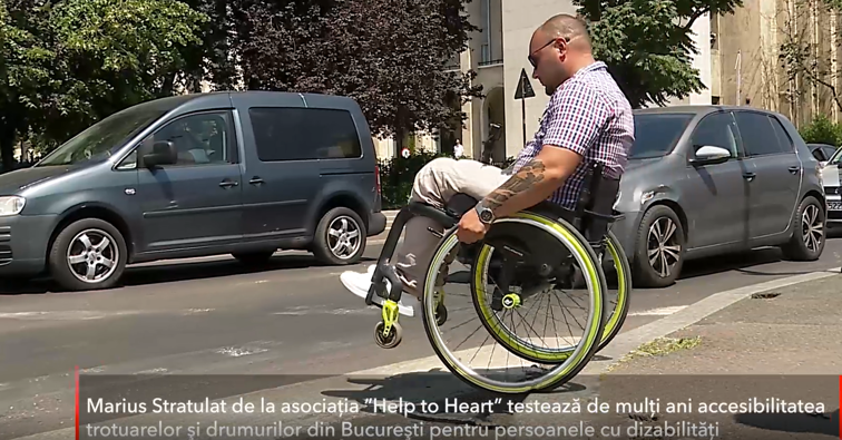 Imaginea articolului Piaţa Victoriei a picat testul privind accesibilitatea trotuarelor şi trecerilor de pietoni pentru persoanele cu dizabilităţi 