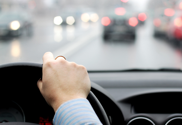 Imaginea articolului Nervii la volan pot să te îmbolnăvească. Românii sunt cei mai nervoşi şoferi din Uniunea Europeană