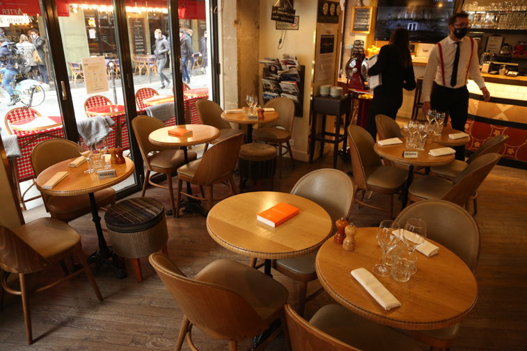 Imaginea articolului Ilfovul a intrat în scenariul galben şi permite redeschiderea restaurantelor în interior