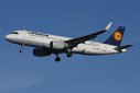 Imaginea articolului Lufthansa anulează 3.100 de zboruri pe măsură ce numărul cazurilor de Covid continuă să crească